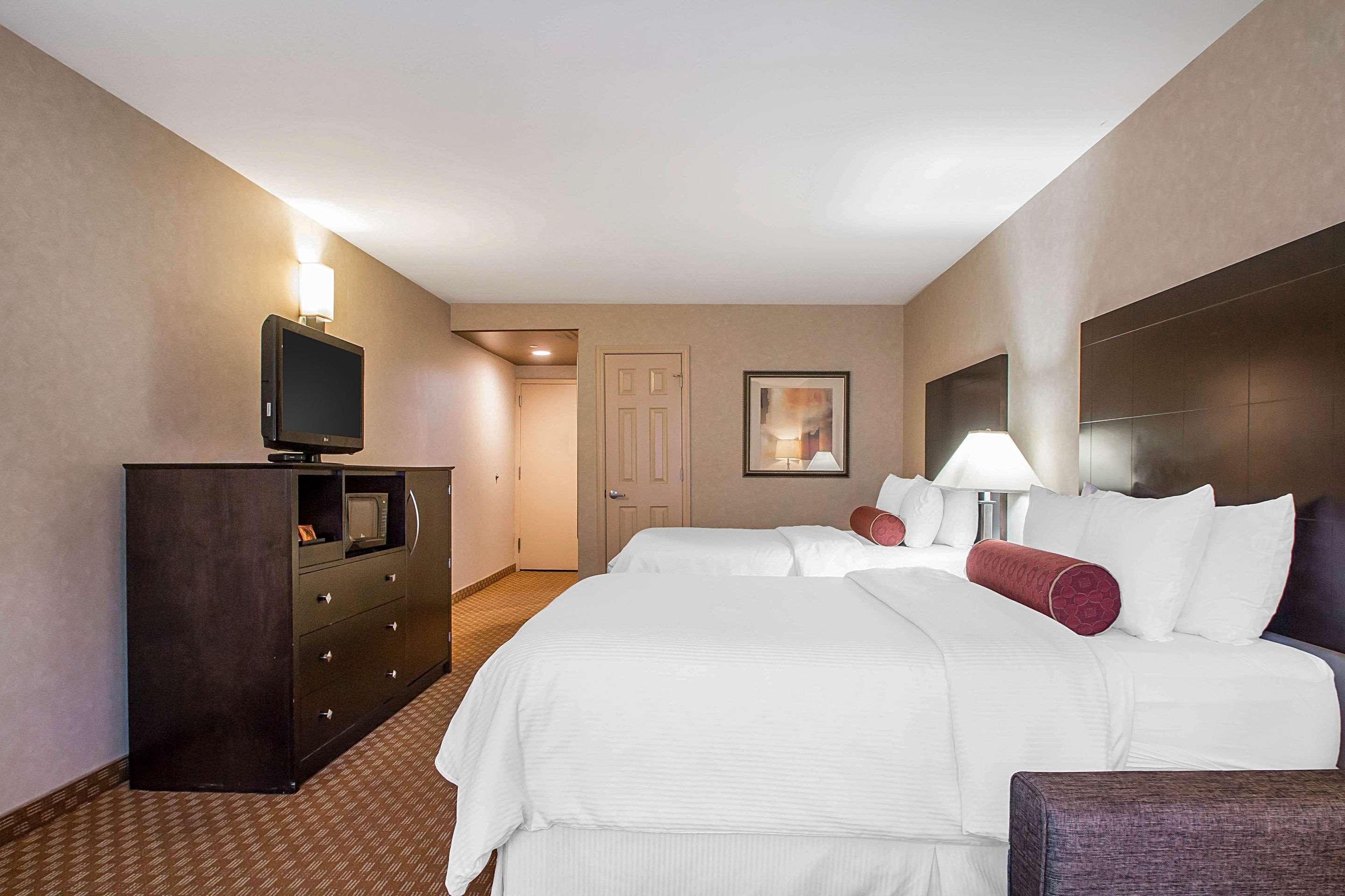 Clarion Inn Elmhurst - Oak Brook Near I-88, I-290, I-294 Eksteriør billede