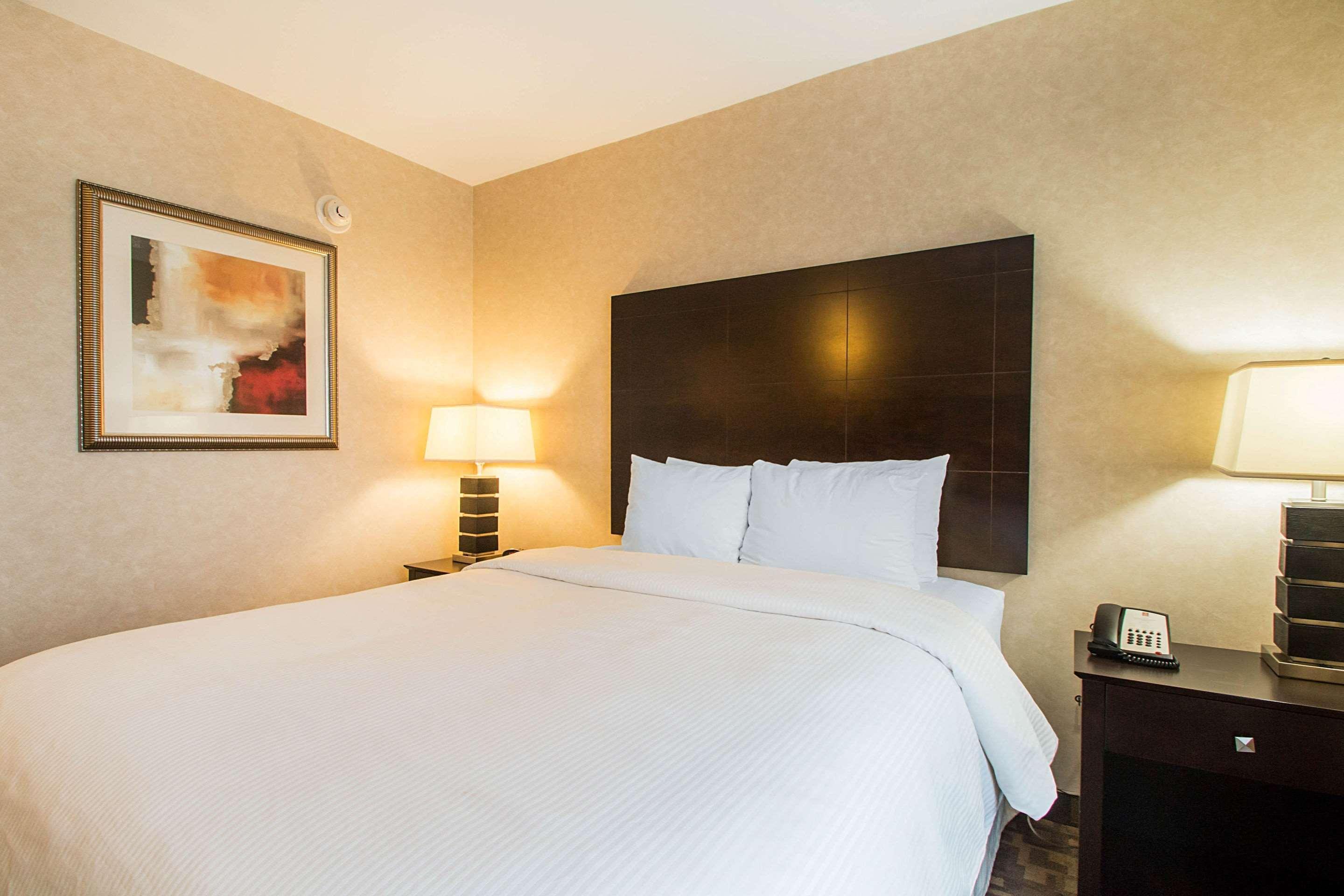 Clarion Inn Elmhurst - Oak Brook Near I-88, I-290, I-294 Eksteriør billede