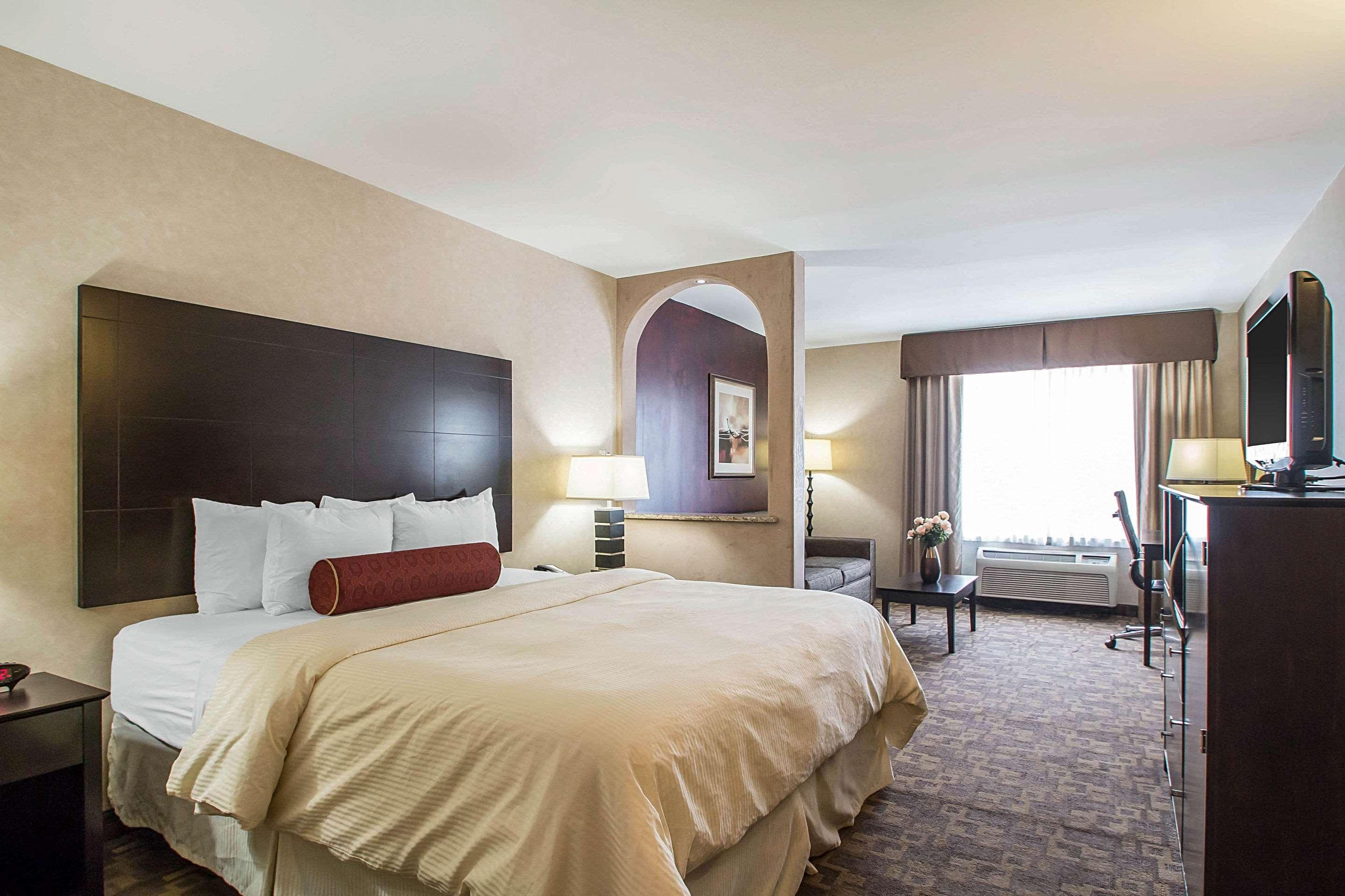 Clarion Inn Elmhurst - Oak Brook Near I-88, I-290, I-294 Eksteriør billede