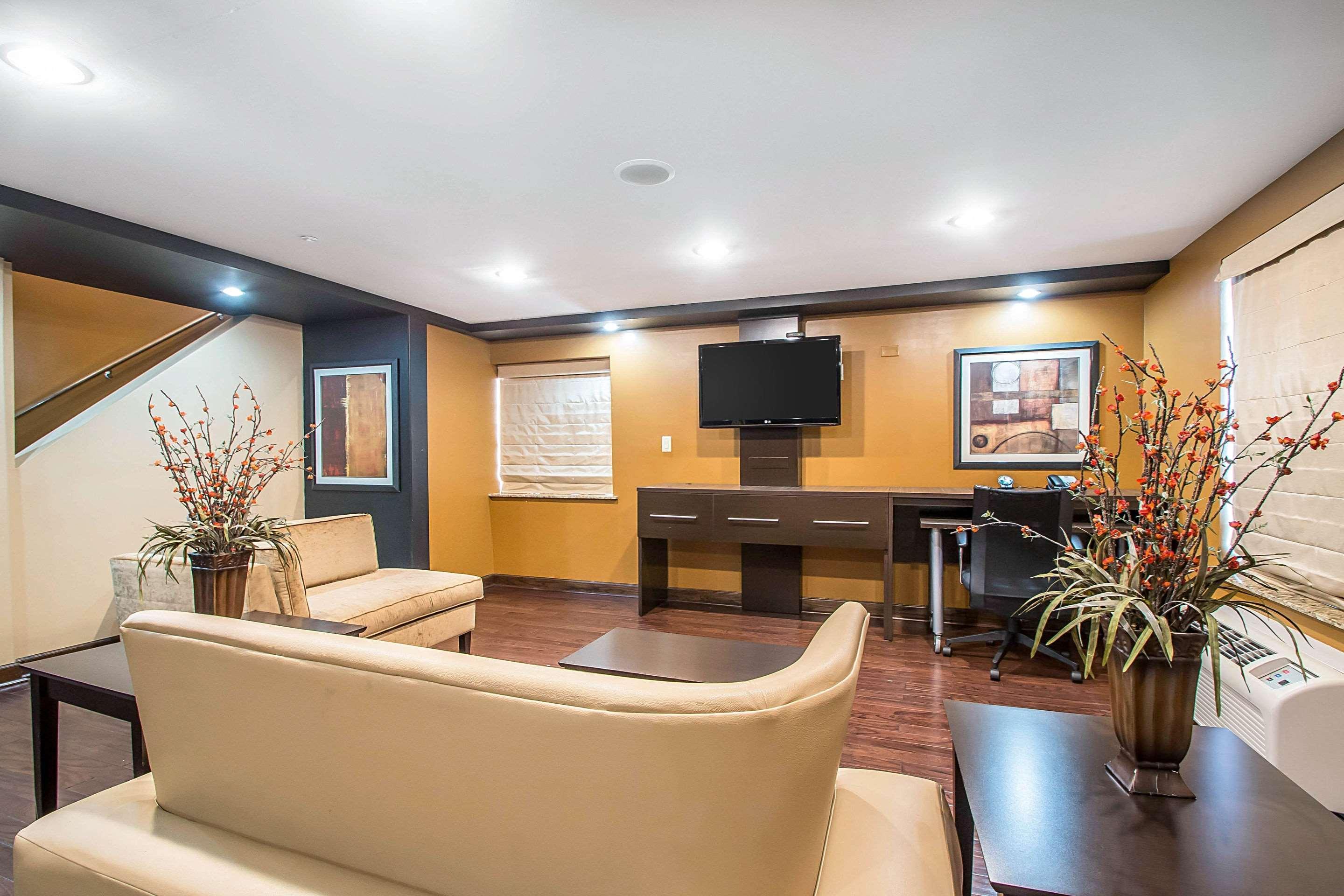 Clarion Inn Elmhurst - Oak Brook Near I-88, I-290, I-294 Eksteriør billede