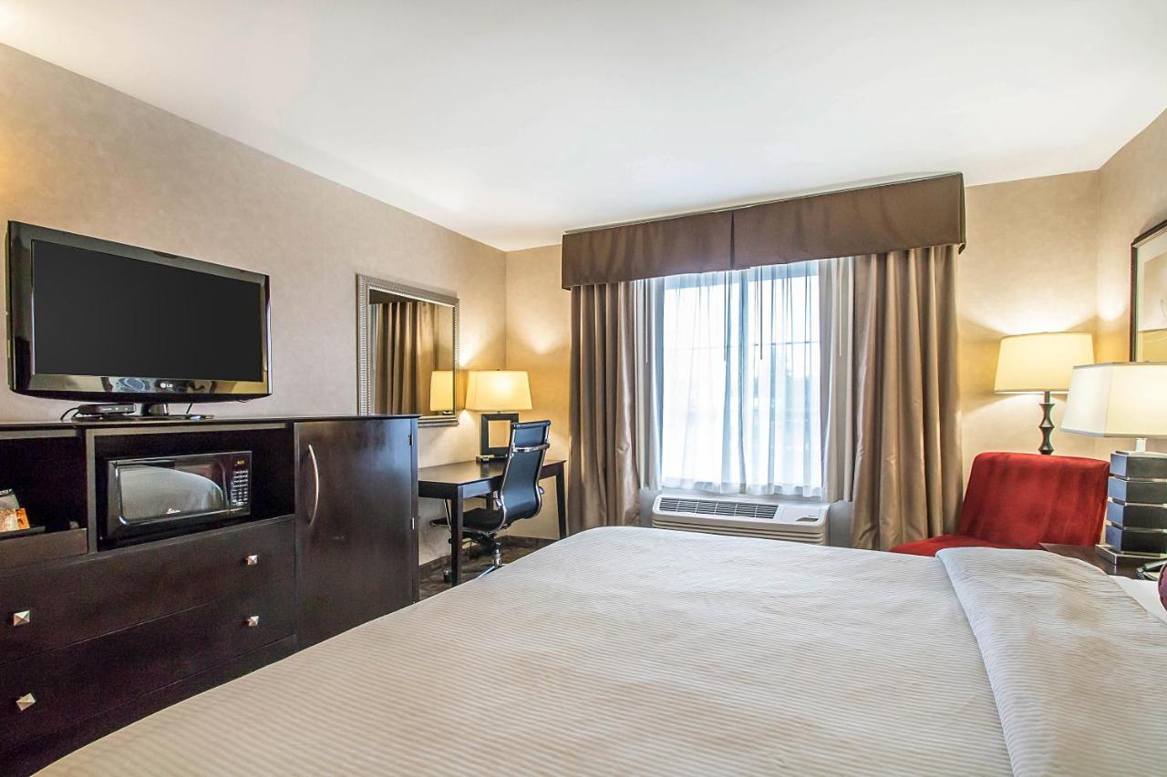 Clarion Inn Elmhurst - Oak Brook Near I-88, I-290, I-294 Eksteriør billede